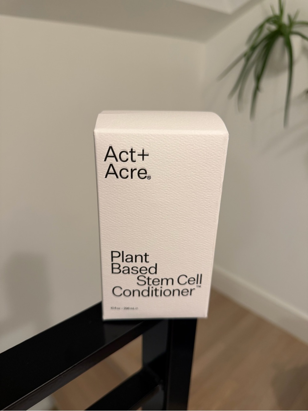 Plant-Based Stem Cell Conditioner — White